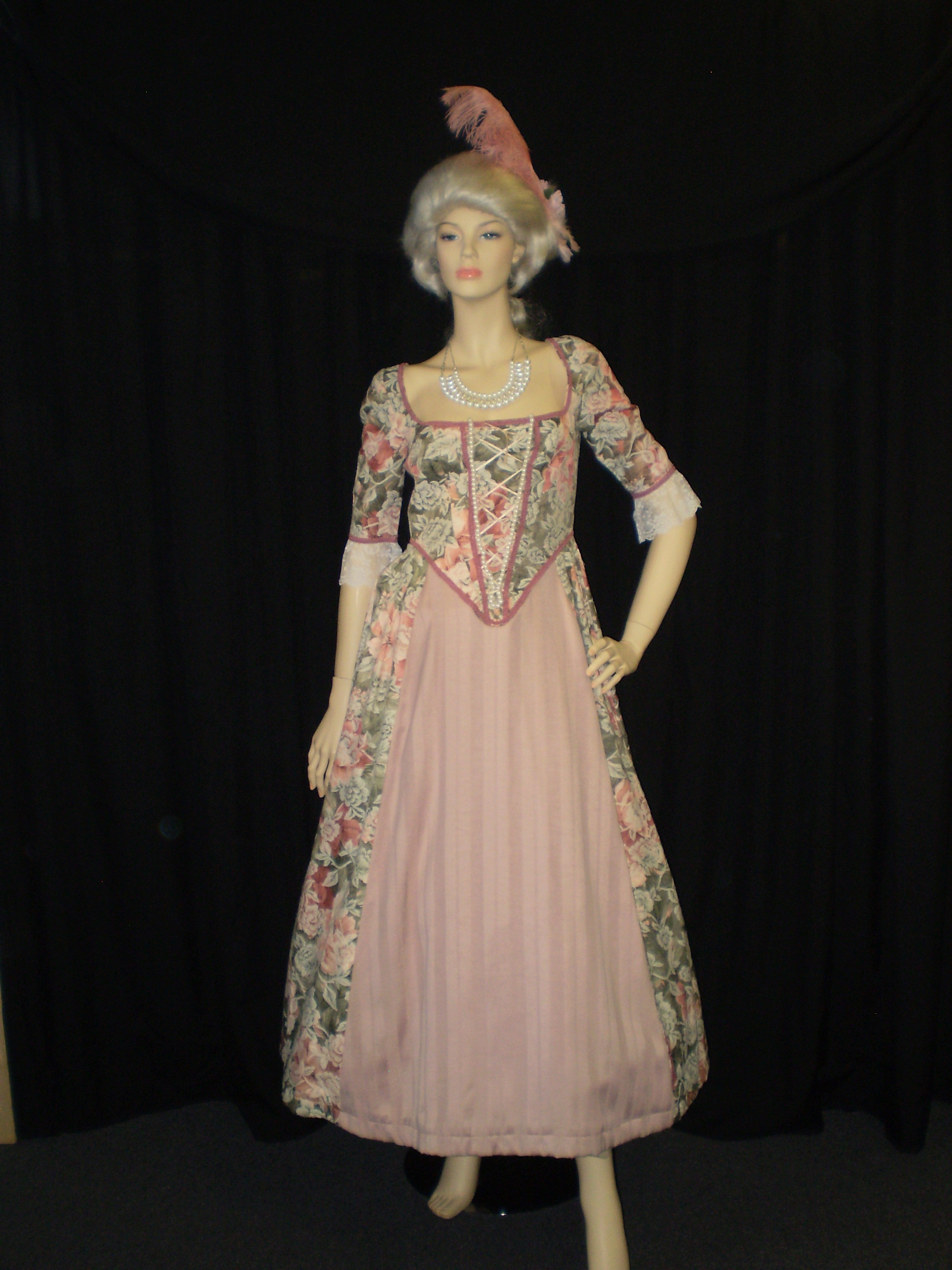 baroque party wear