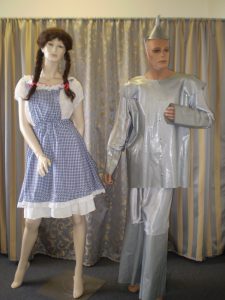 Wizard of Oz costumes Dorothy & Tinman