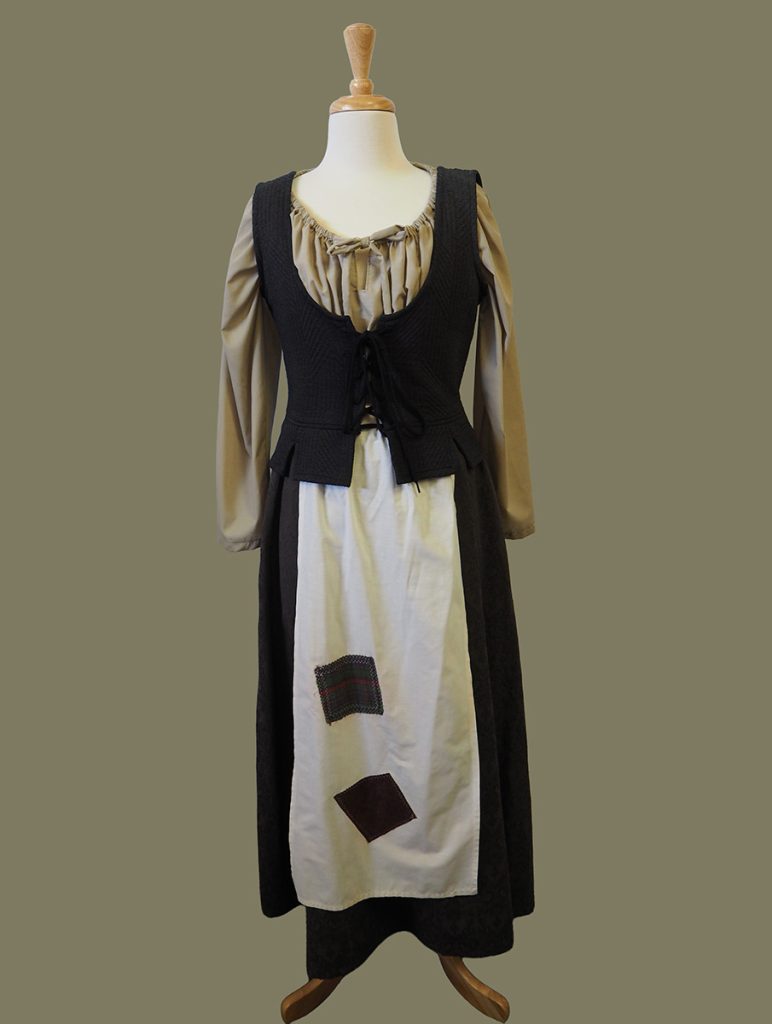 Peasant costume, Old fashioned wench outfit including blouse, vest, skirt & apron.