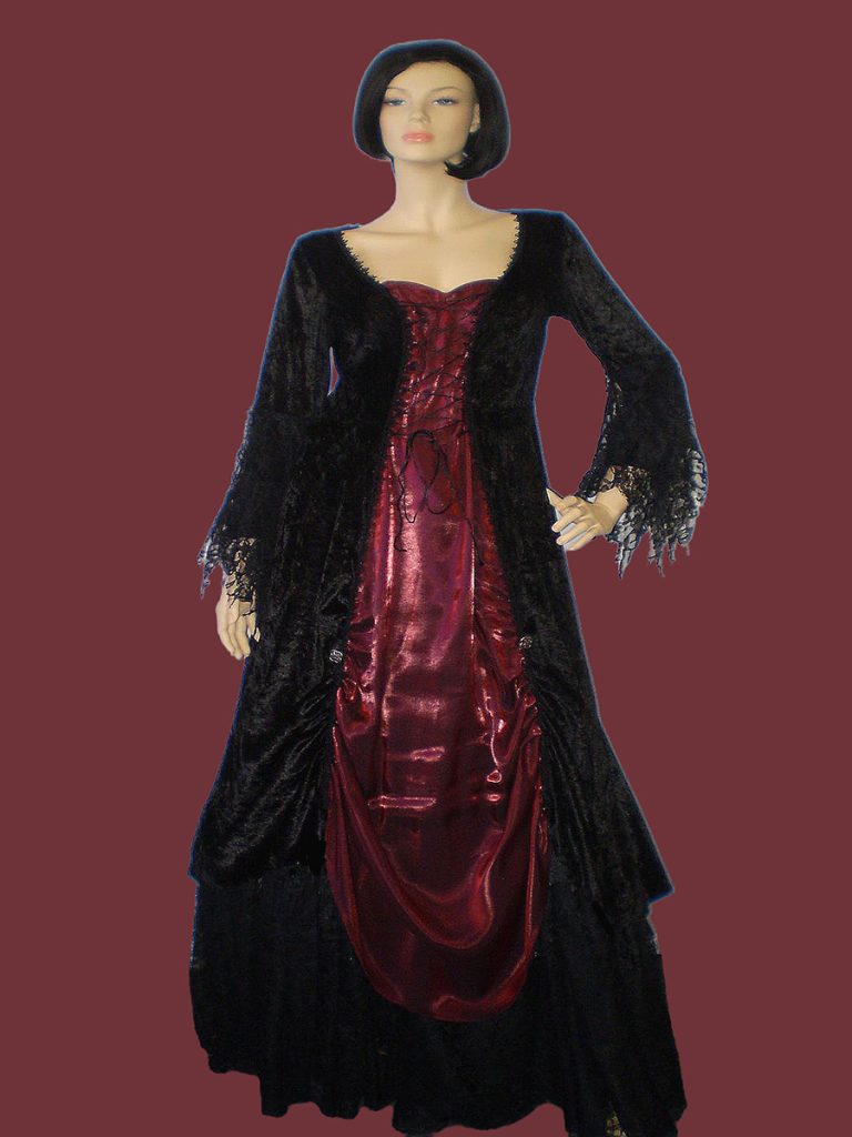 Plus size Lady Vampire costume.